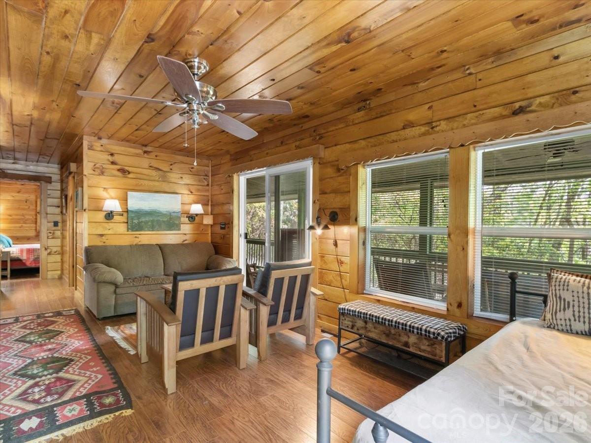 Bear Den Acres - Residential