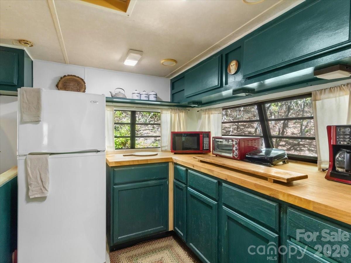 Bear Den Acres - Residential