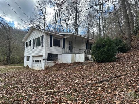 A home in Bakersville