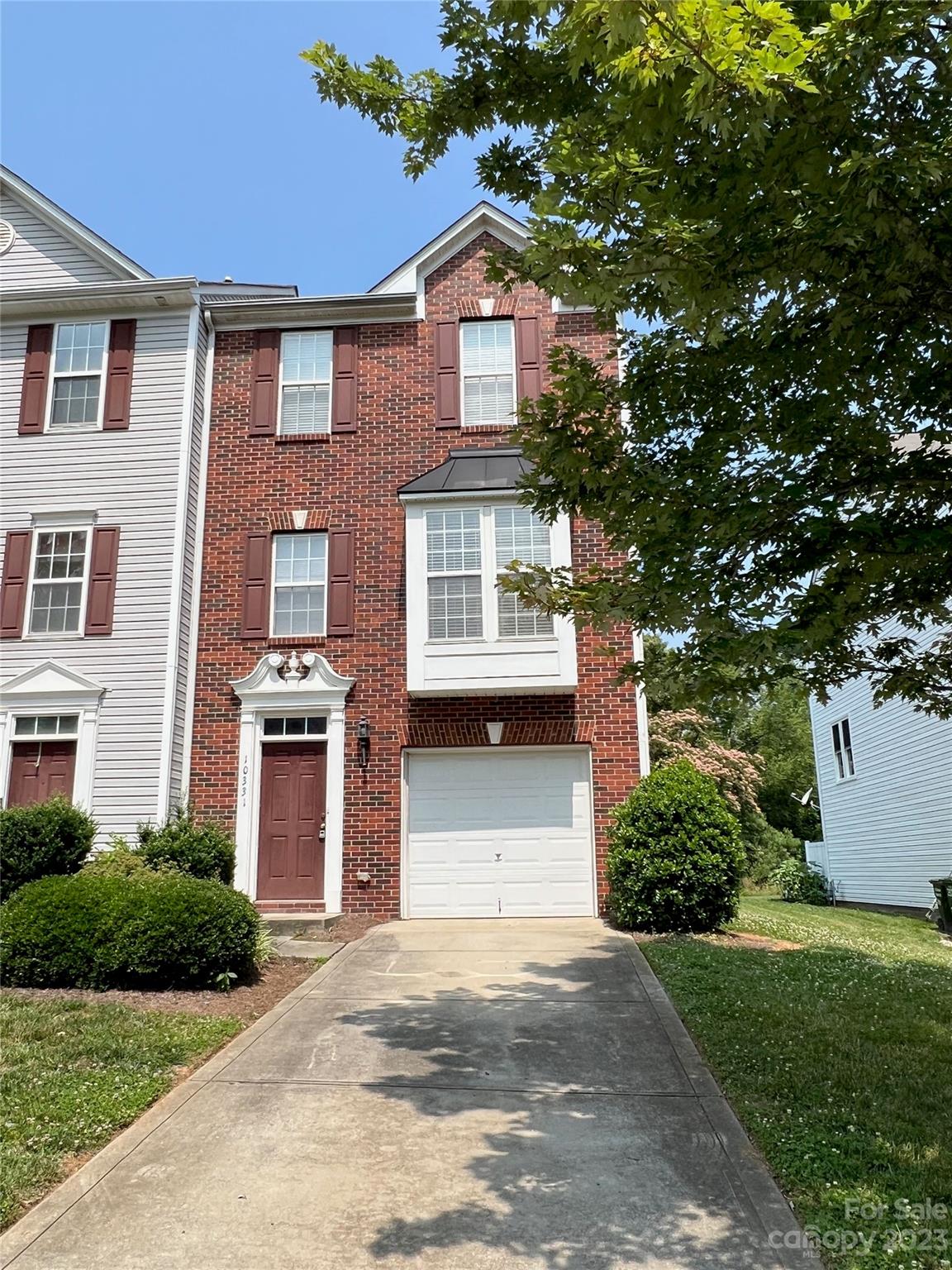 Mallard Glen Village - Residential