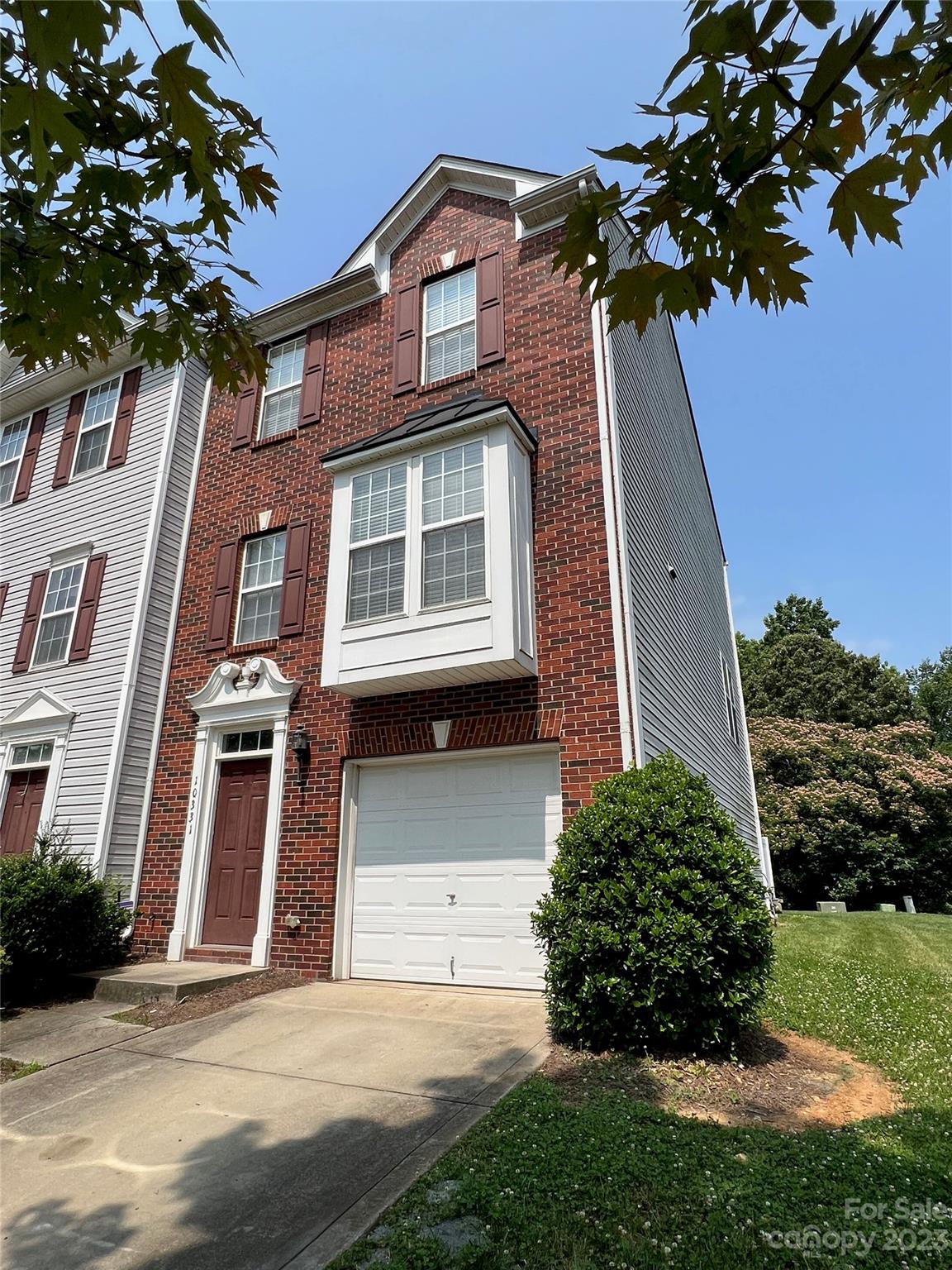 Mallard Glen Village - Residential