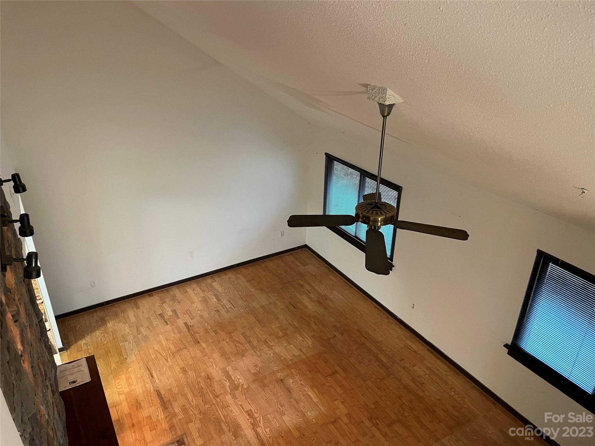 Black Horse Run - Residential