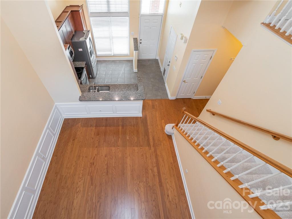 Mint Lake Village - Residential