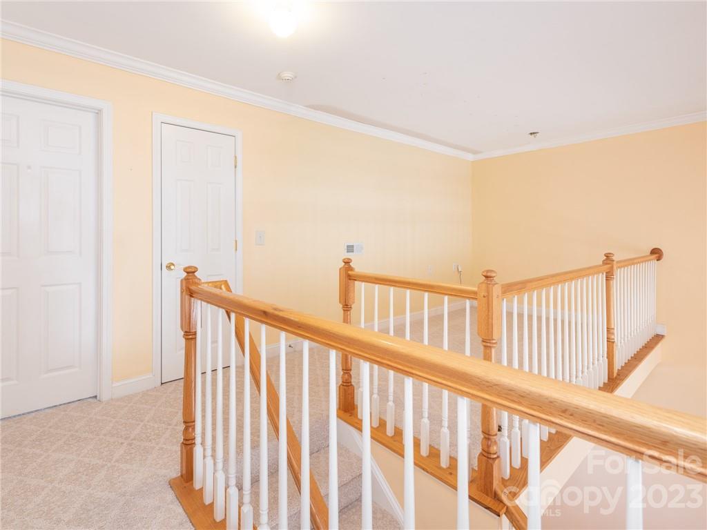 Mint Lake Village - Residential