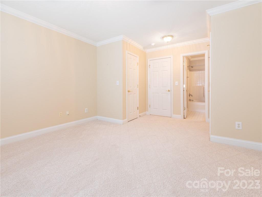 Mint Lake Village - Residential