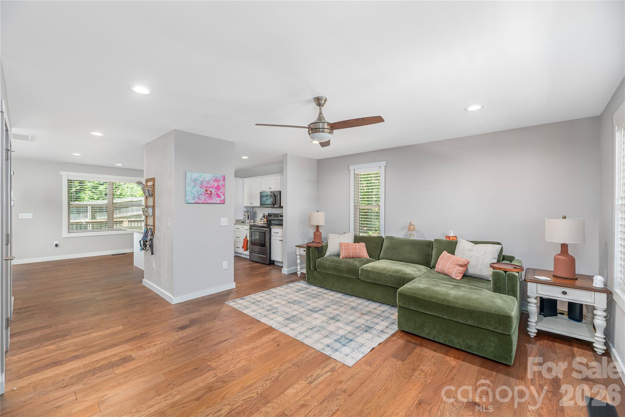 10 Hi Alta Avenue