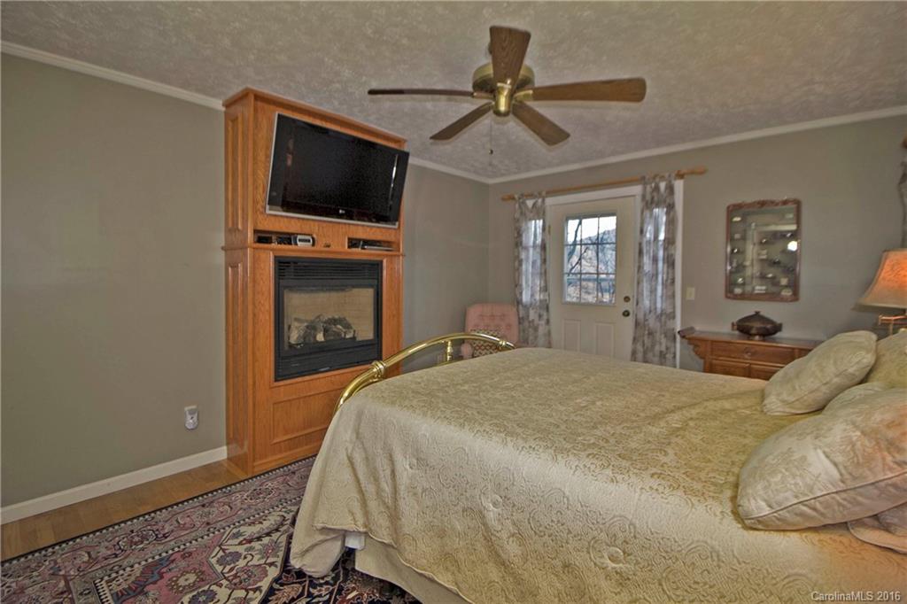 Maggie Valley Country Club Est - Residential