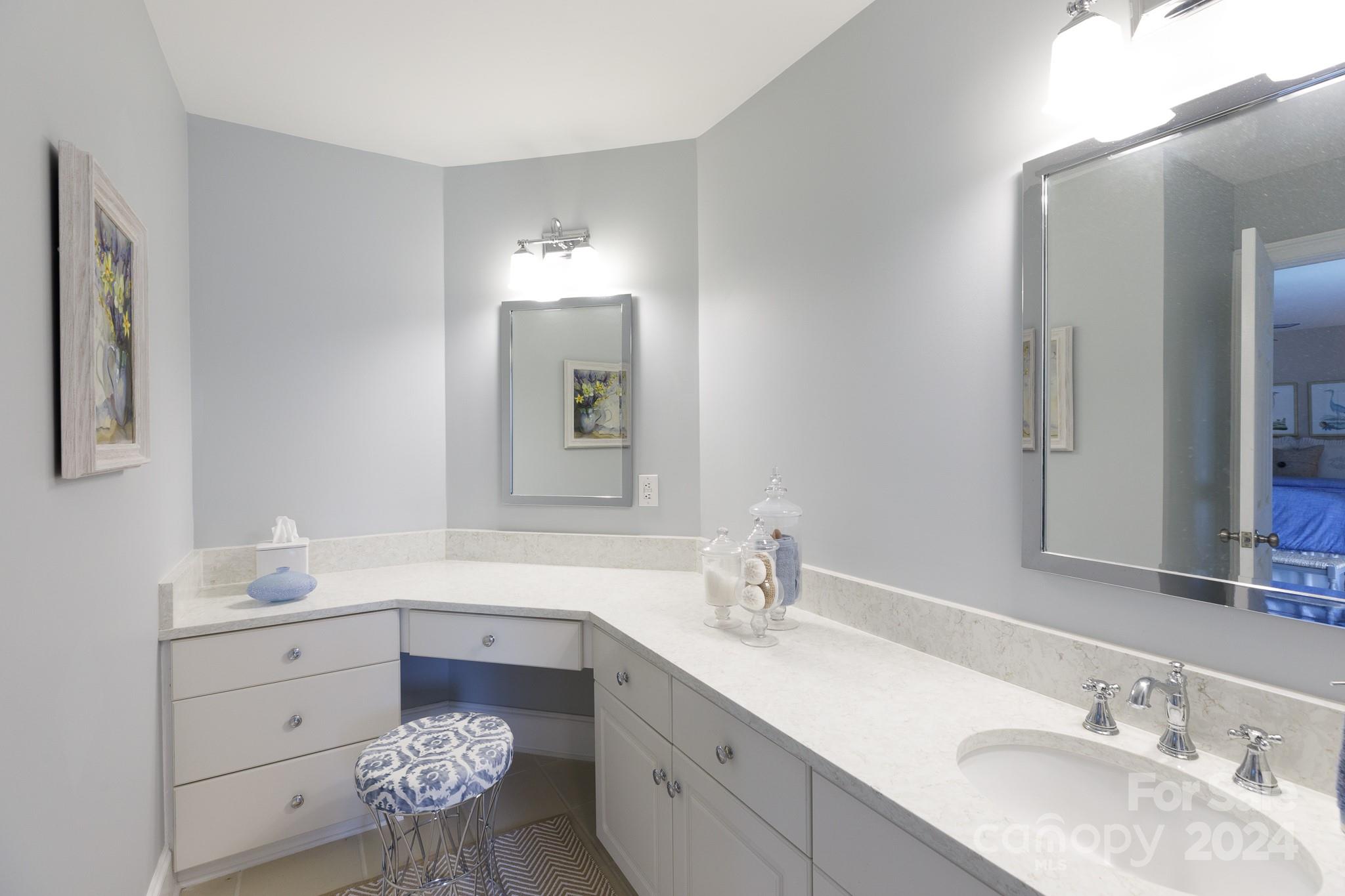 The Summit - Residential