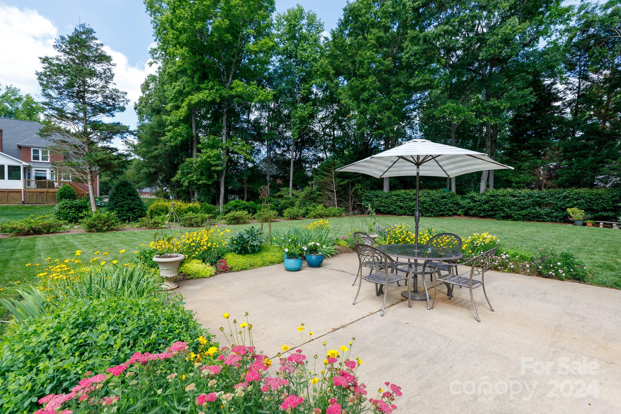 The Summit - Residential