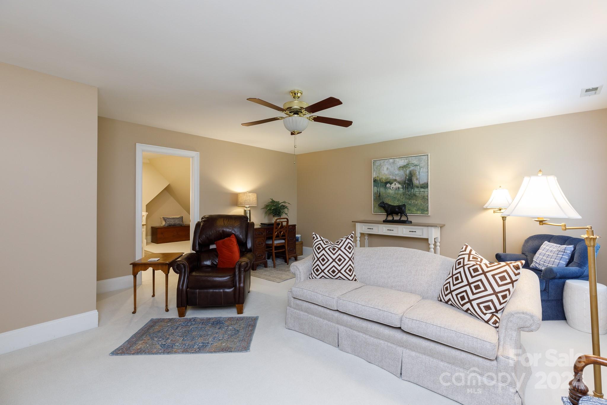 The Summit - Residential