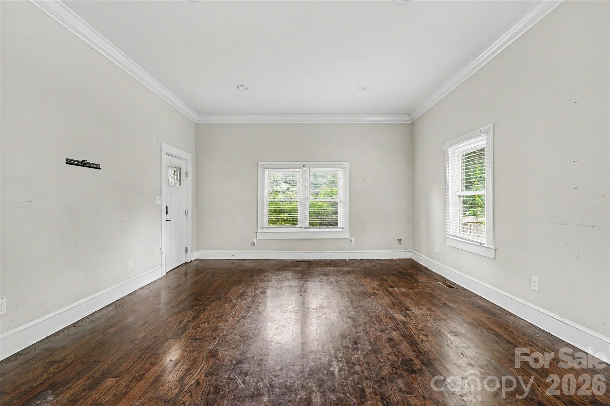 80 Kerr Street NW