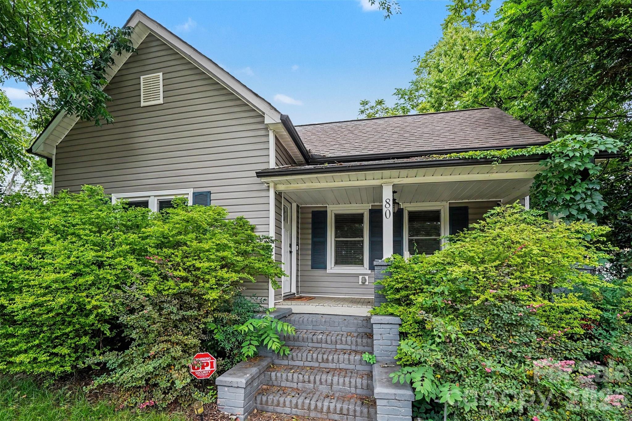 80 Kerr Street NW