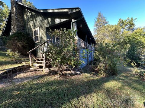 16 Osborn Knob Road Little Switzerland NC 28749