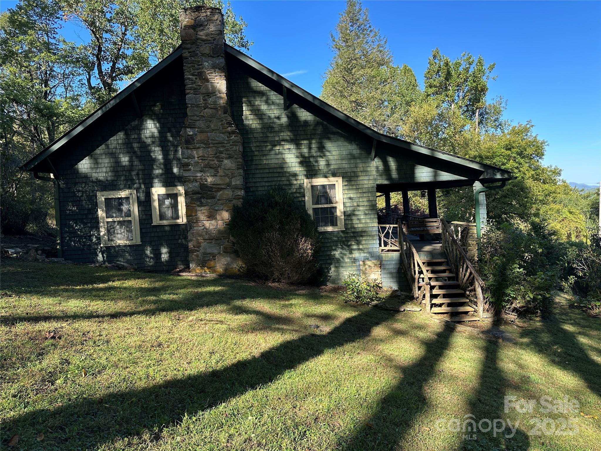 16 Osborn Knob Road