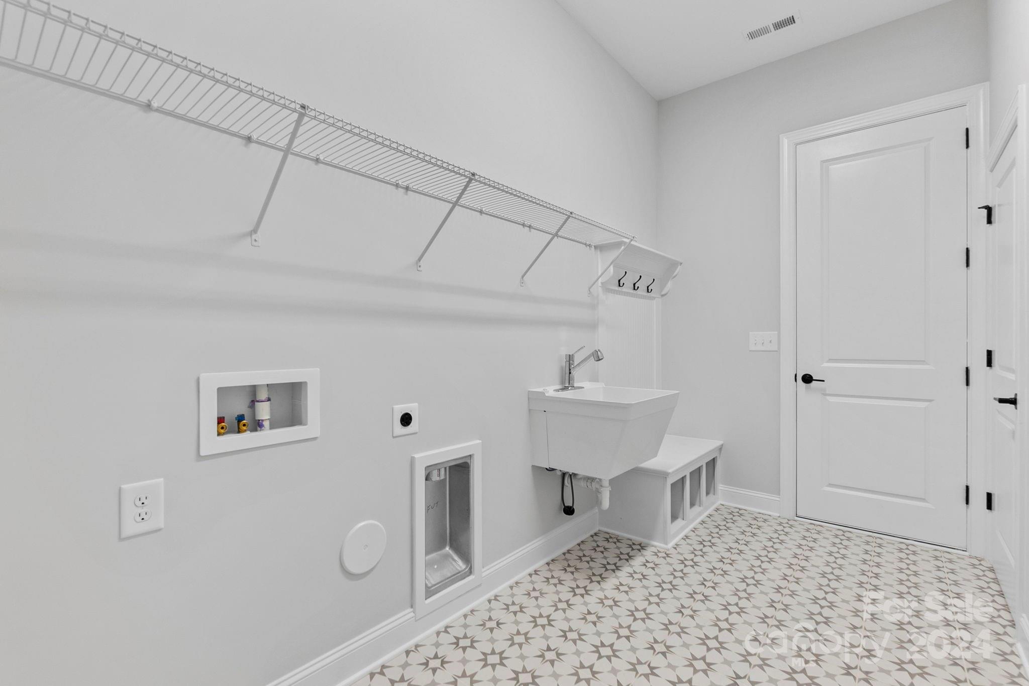 The Estates at Sugar Creek - Residential