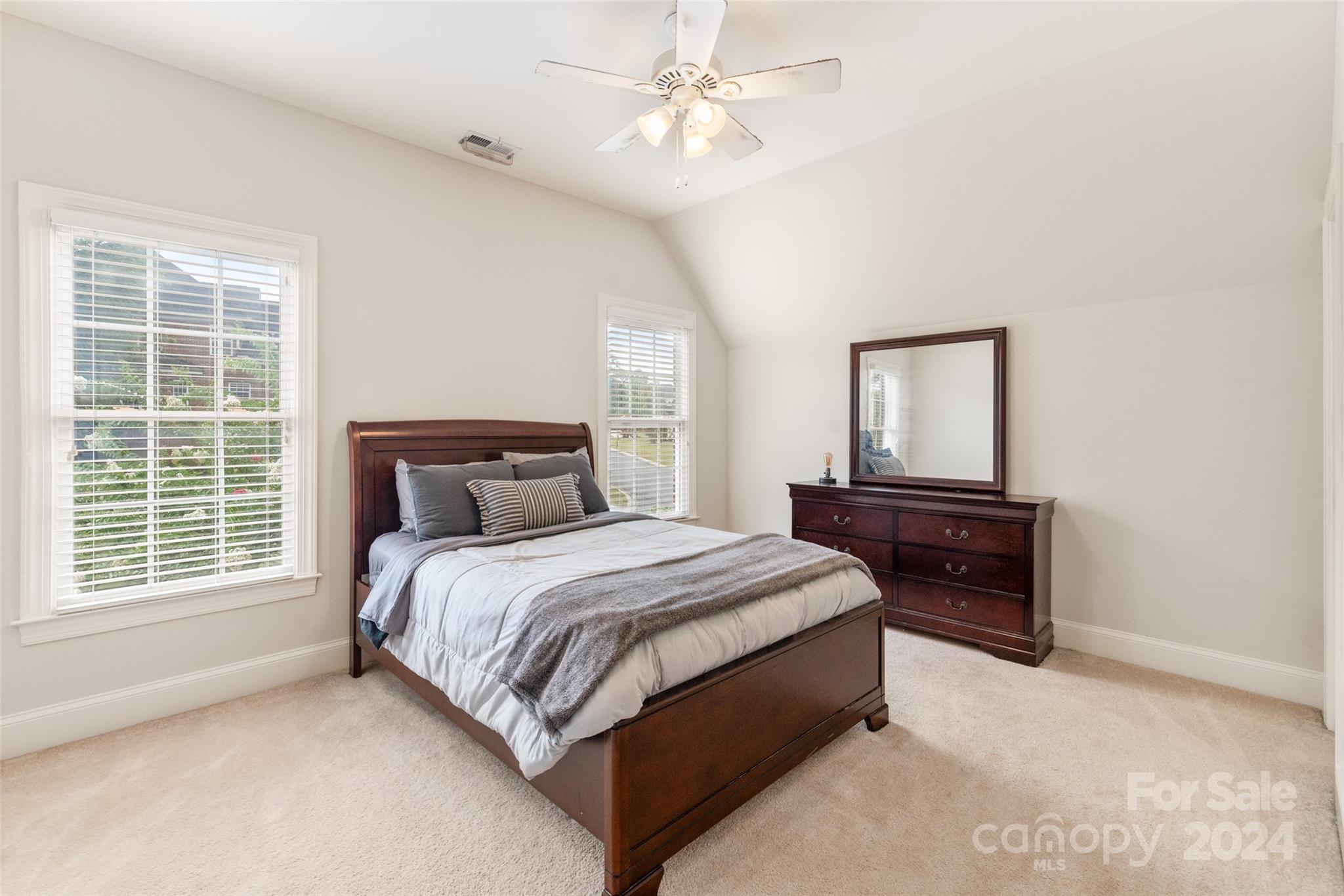 Waterford Glen - Residential