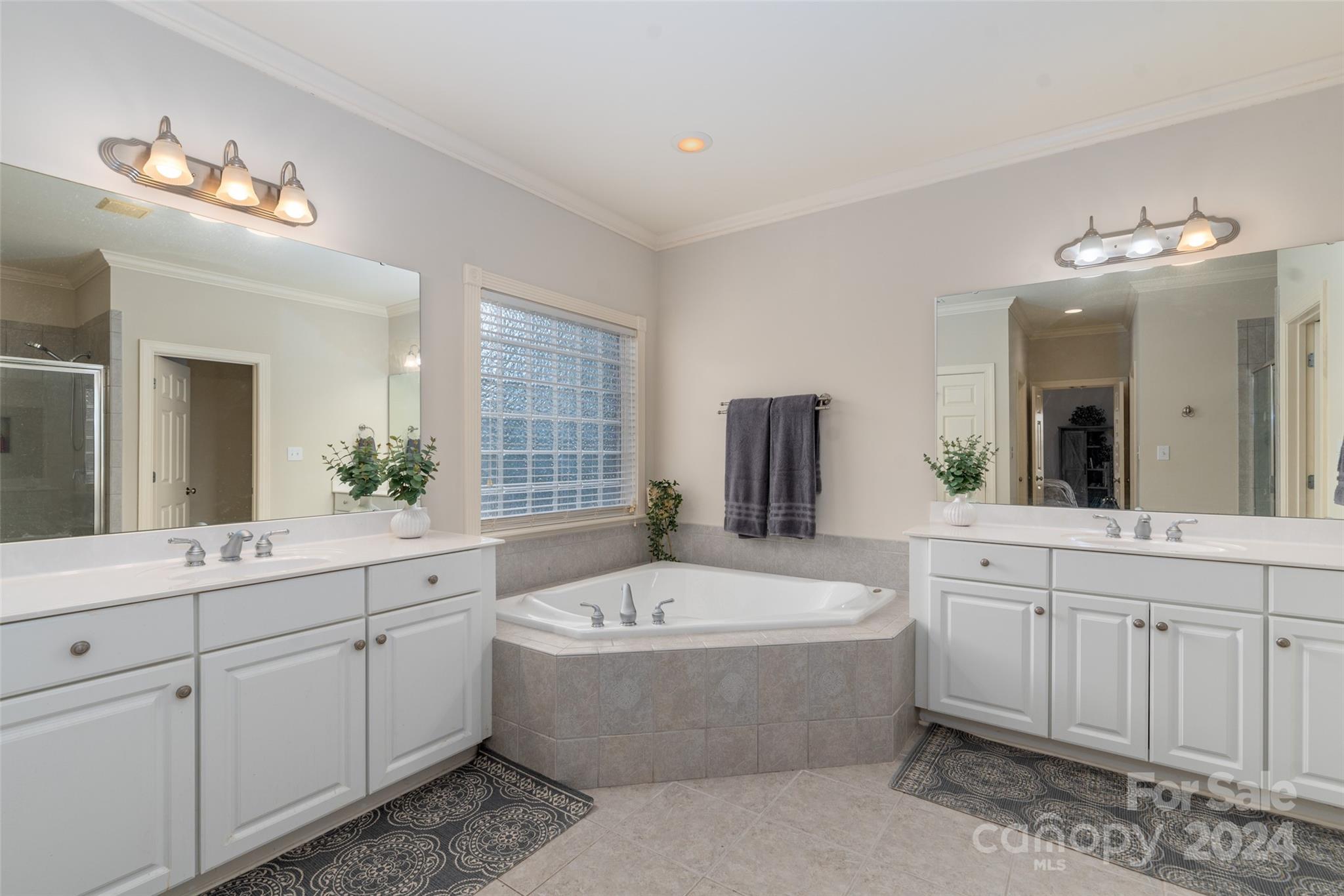 Waterford Glen - Residential