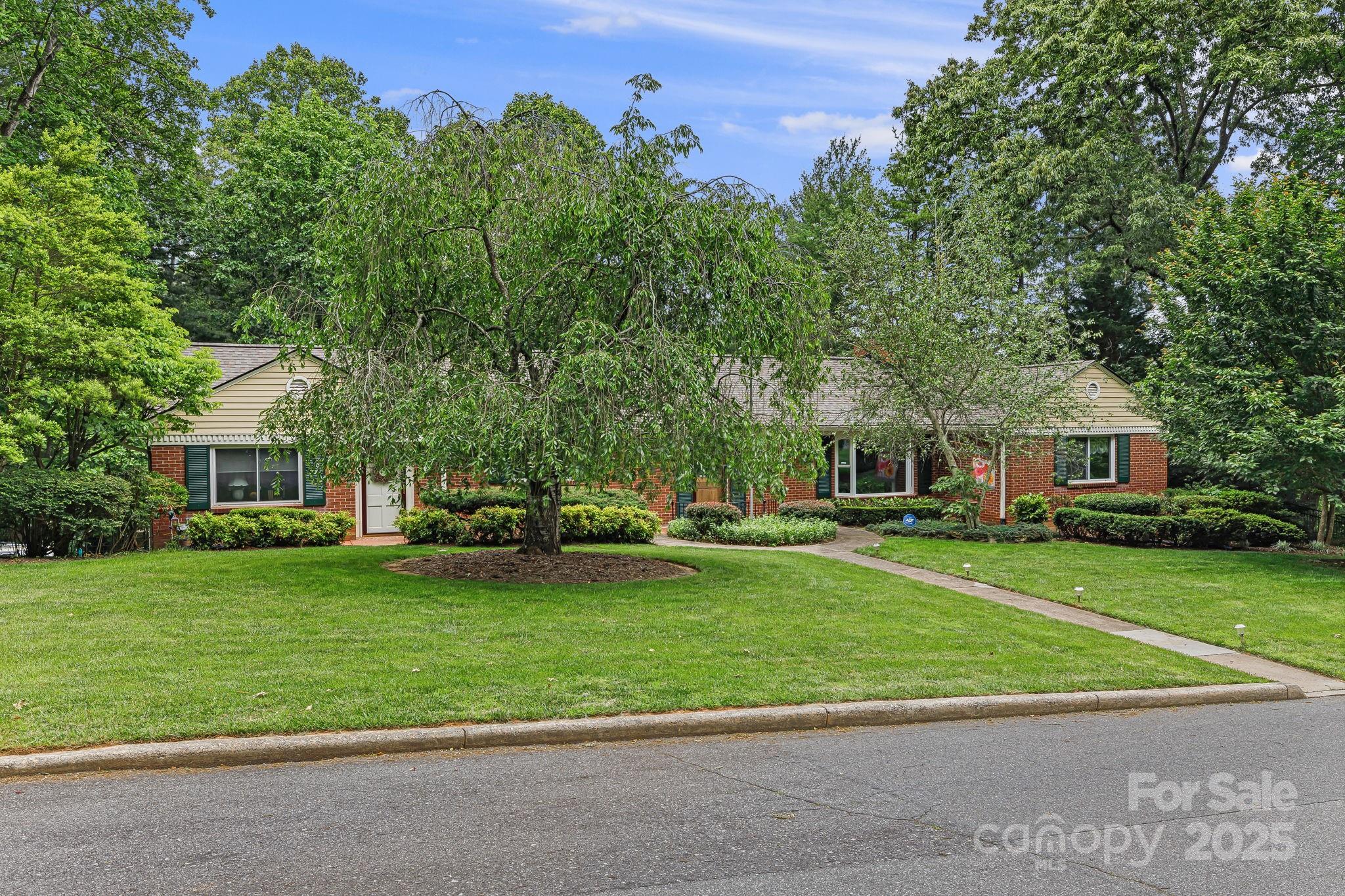4 Dogwood Road