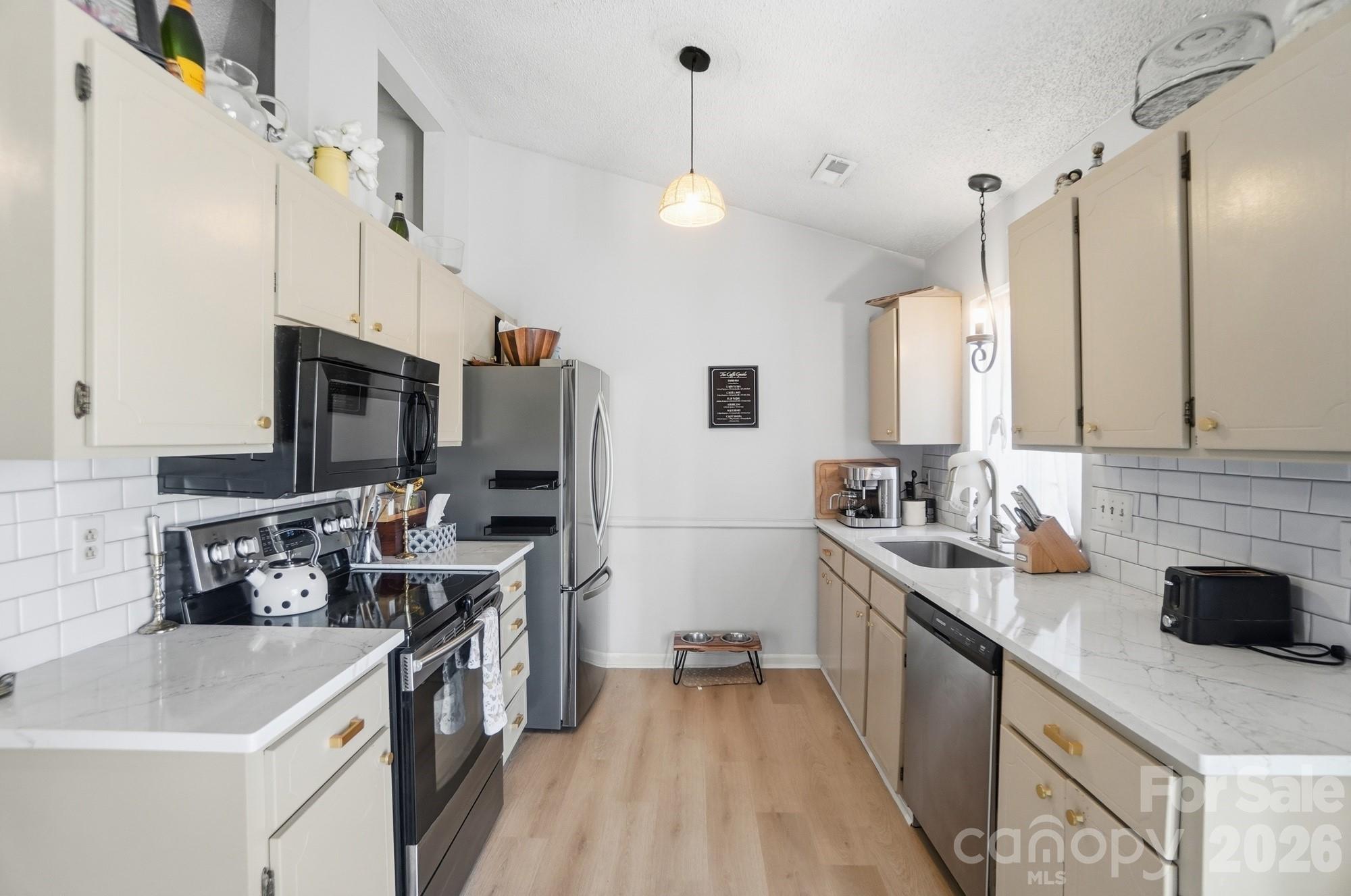 Morris Farms - Residential