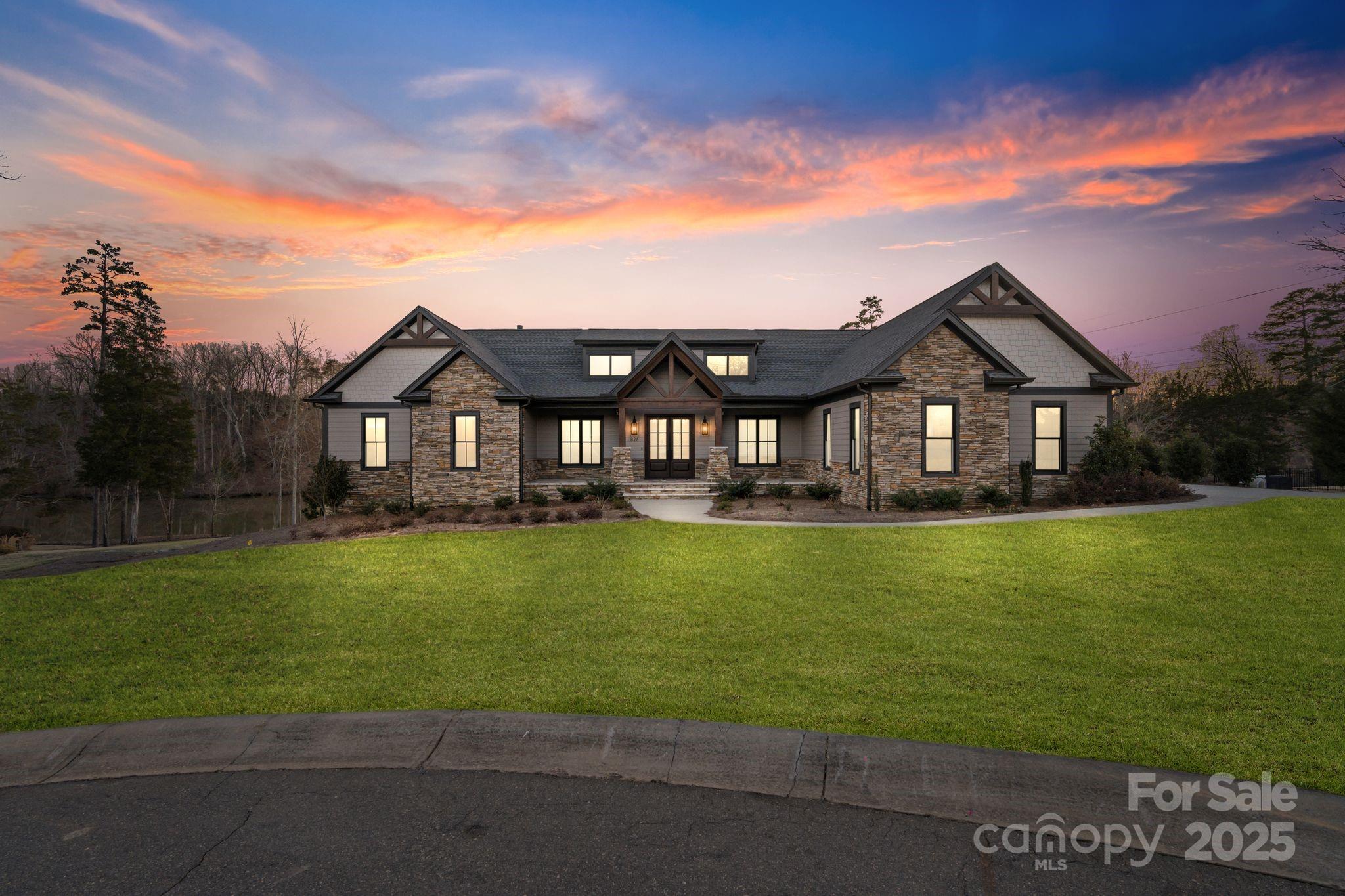 The Retreat At Sunset Ridge - Residential