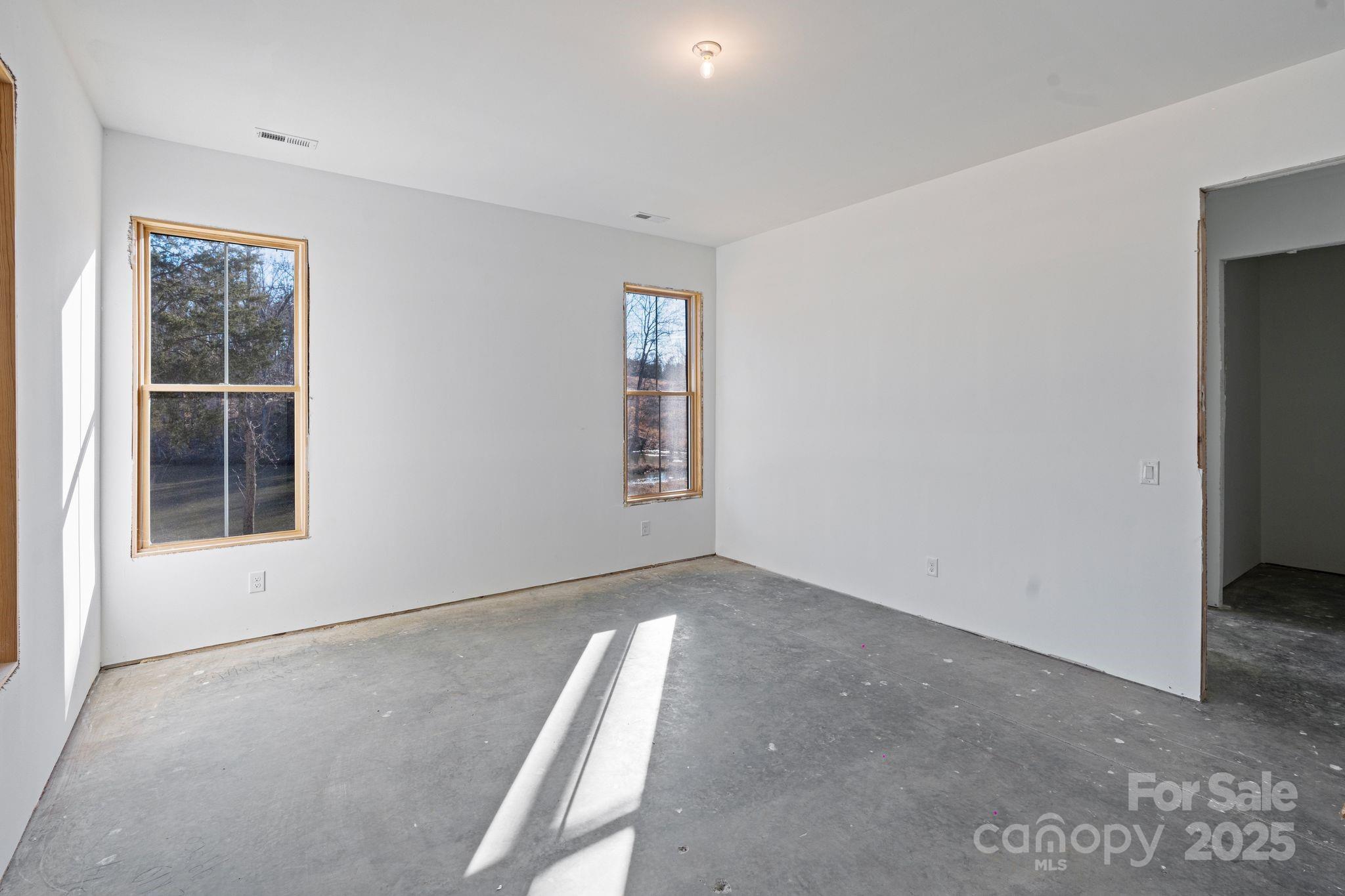 The Retreat At Sunset Ridge - Residential