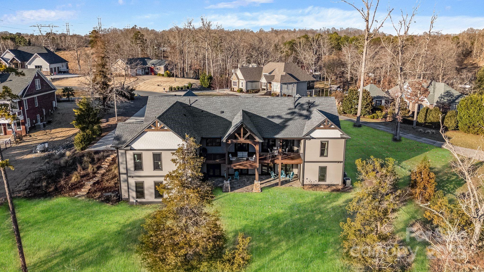 The Retreat At Sunset Ridge - Residential