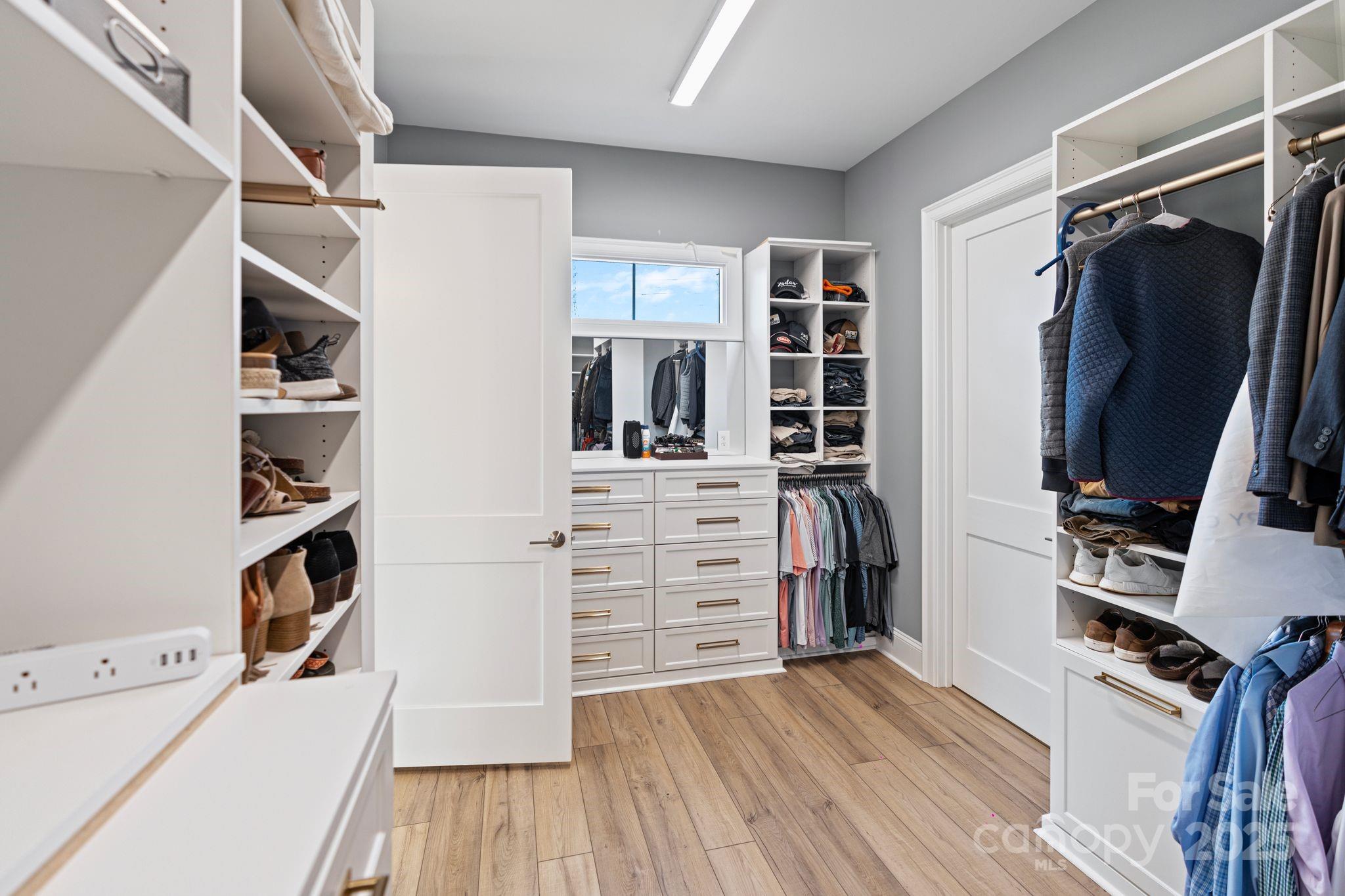 The Retreat At Sunset Ridge - Residential