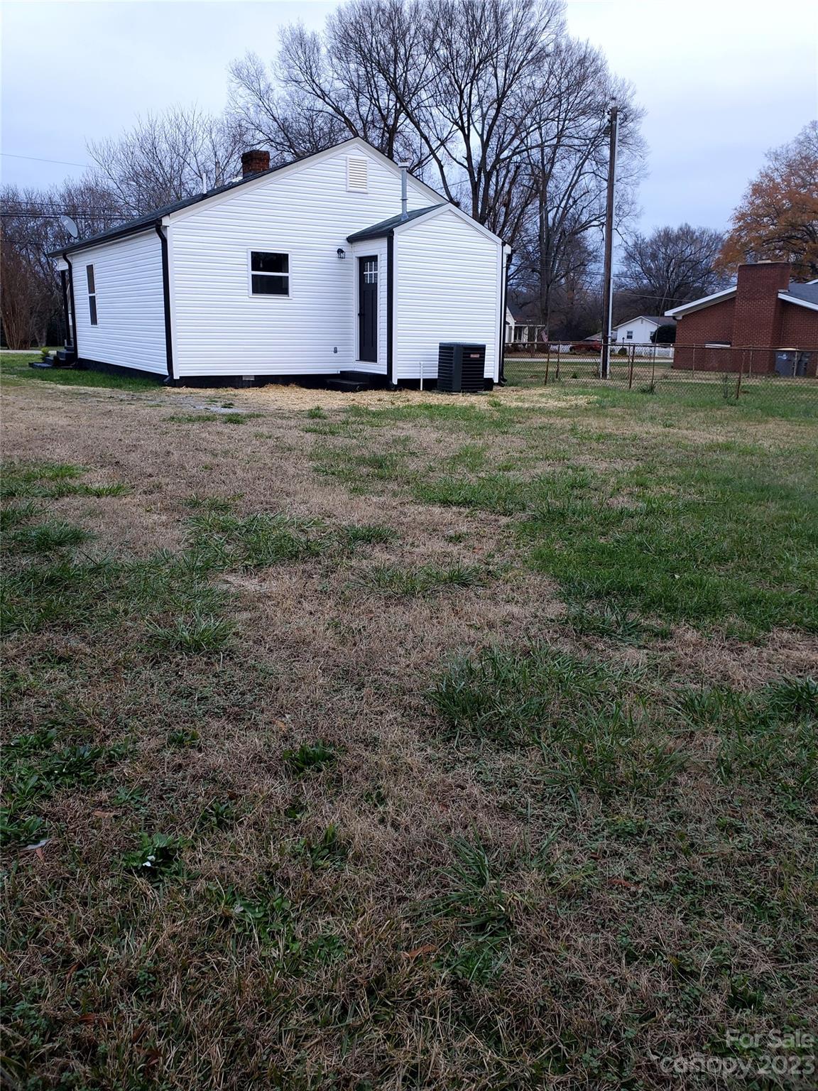 Royal Oaks - Residential