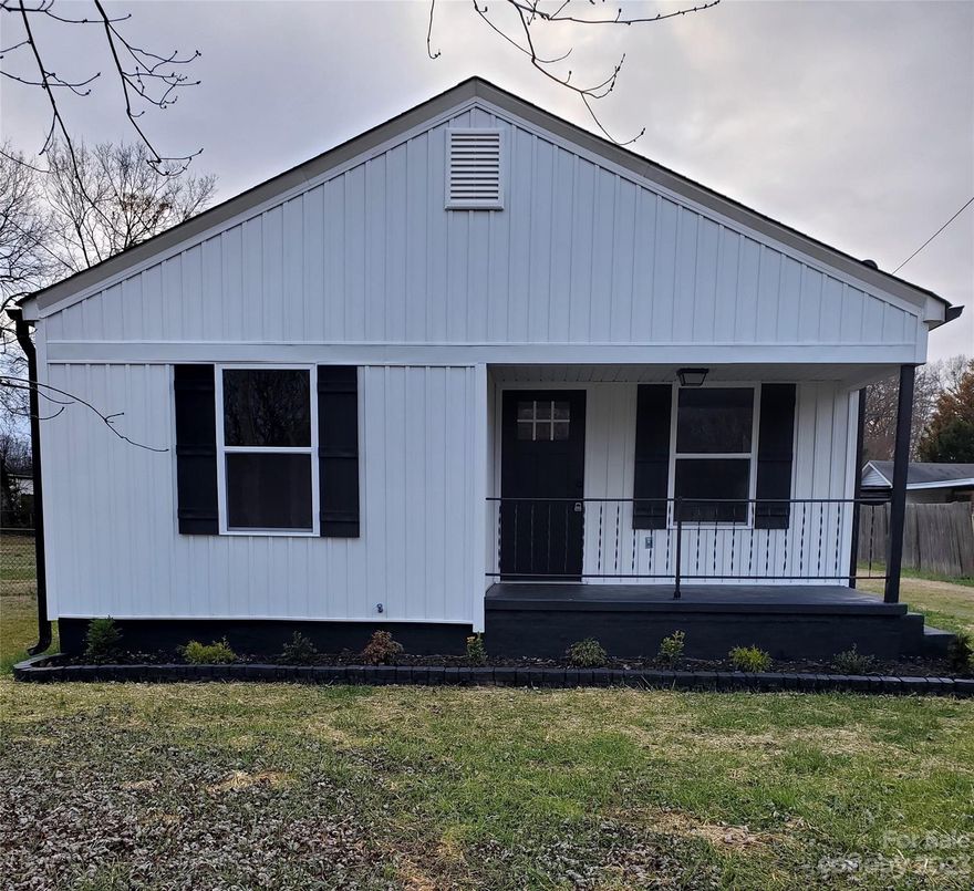 Welcome to this fabulous home that features beautiful LVP flooring throughout. The kitchen is open and welcoming with gorgeous tile backsplash and white cabinets.  The bathroom is inviting with a wonderful shower/bathtub combo with finely designed backsplash and a lovely inlay for placing your bath time essentials. Relax and enjoy the spa like setting. The light fixtures throughout the home round off this fun and trendy home. There is also a nice backyard to play in.
