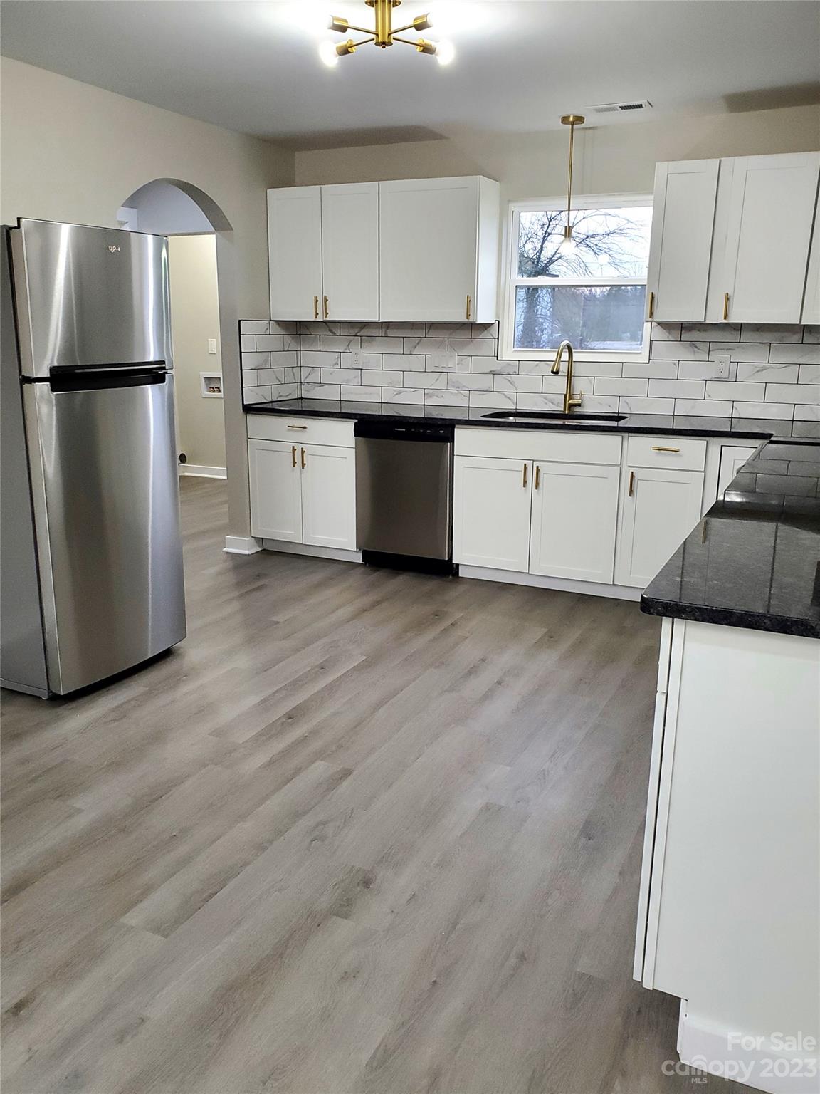 Royal Oaks - Residential