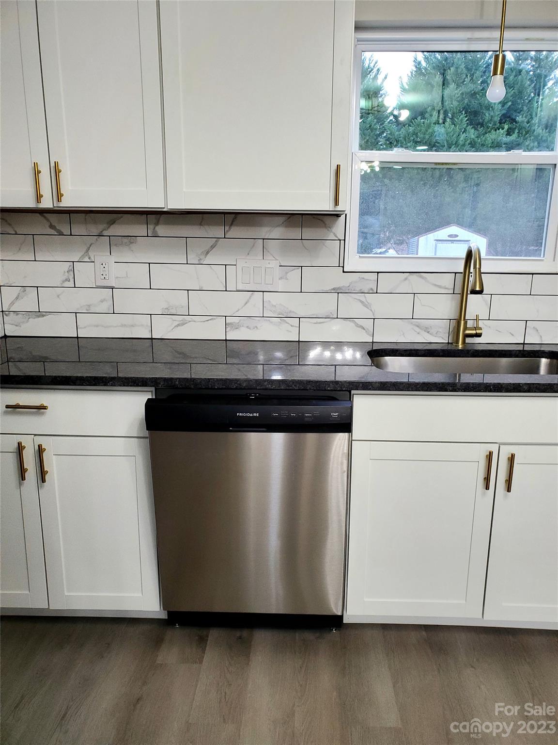 Royal Oaks - Residential