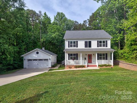1904 Lark Lane Stanley NC 28164