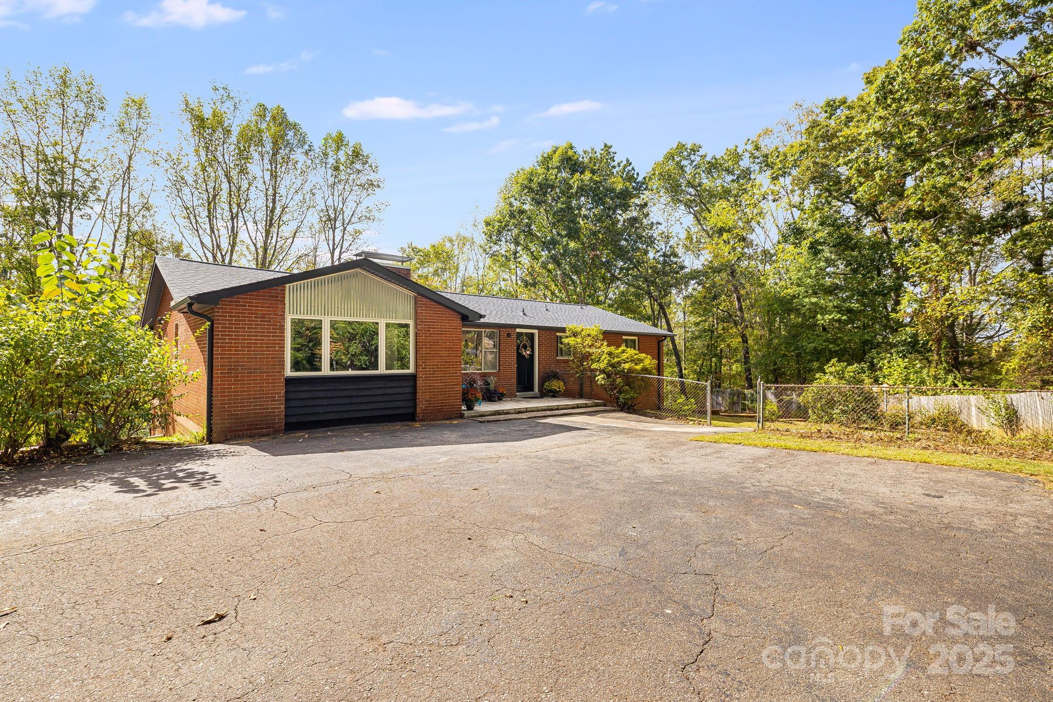 40 Mintz Lane