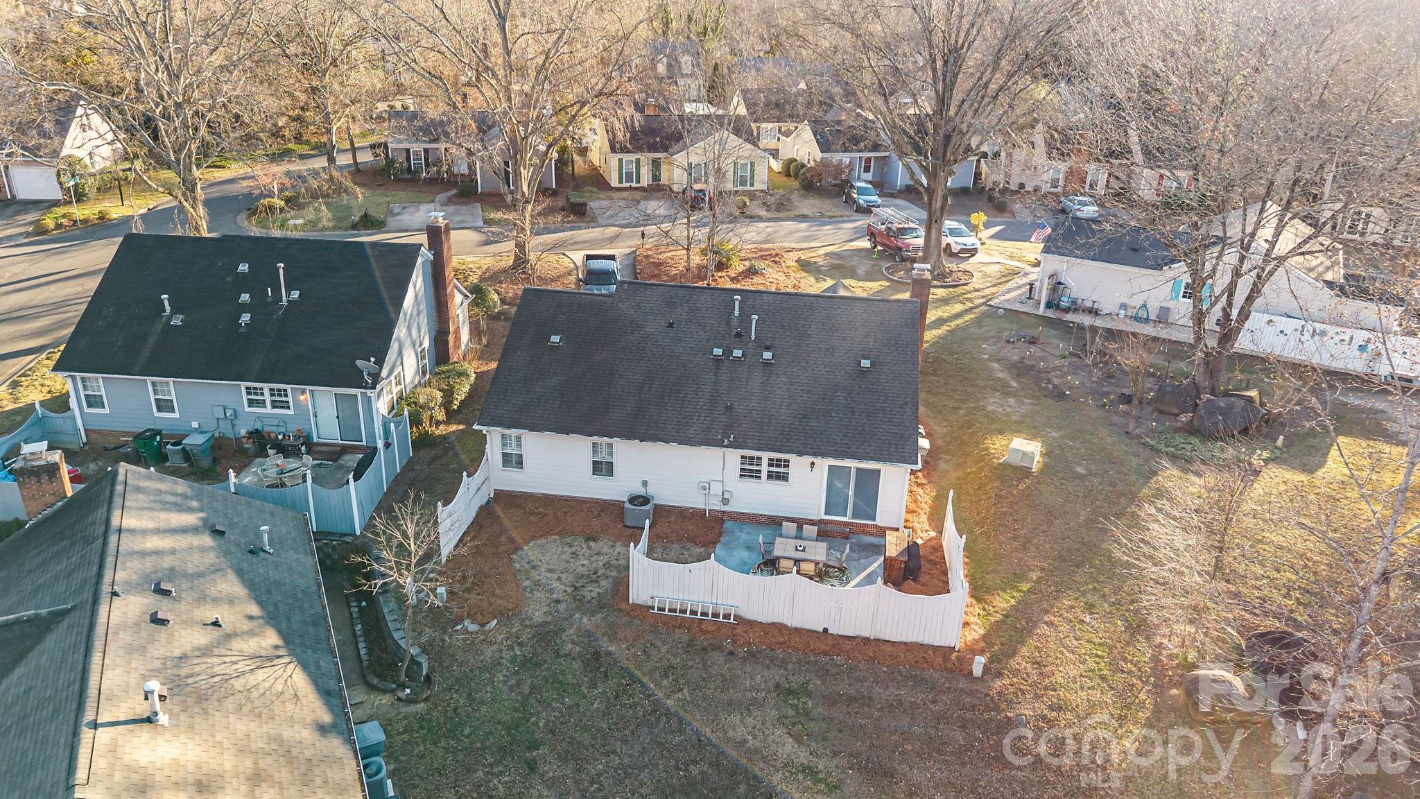 Candlewyck - Residential