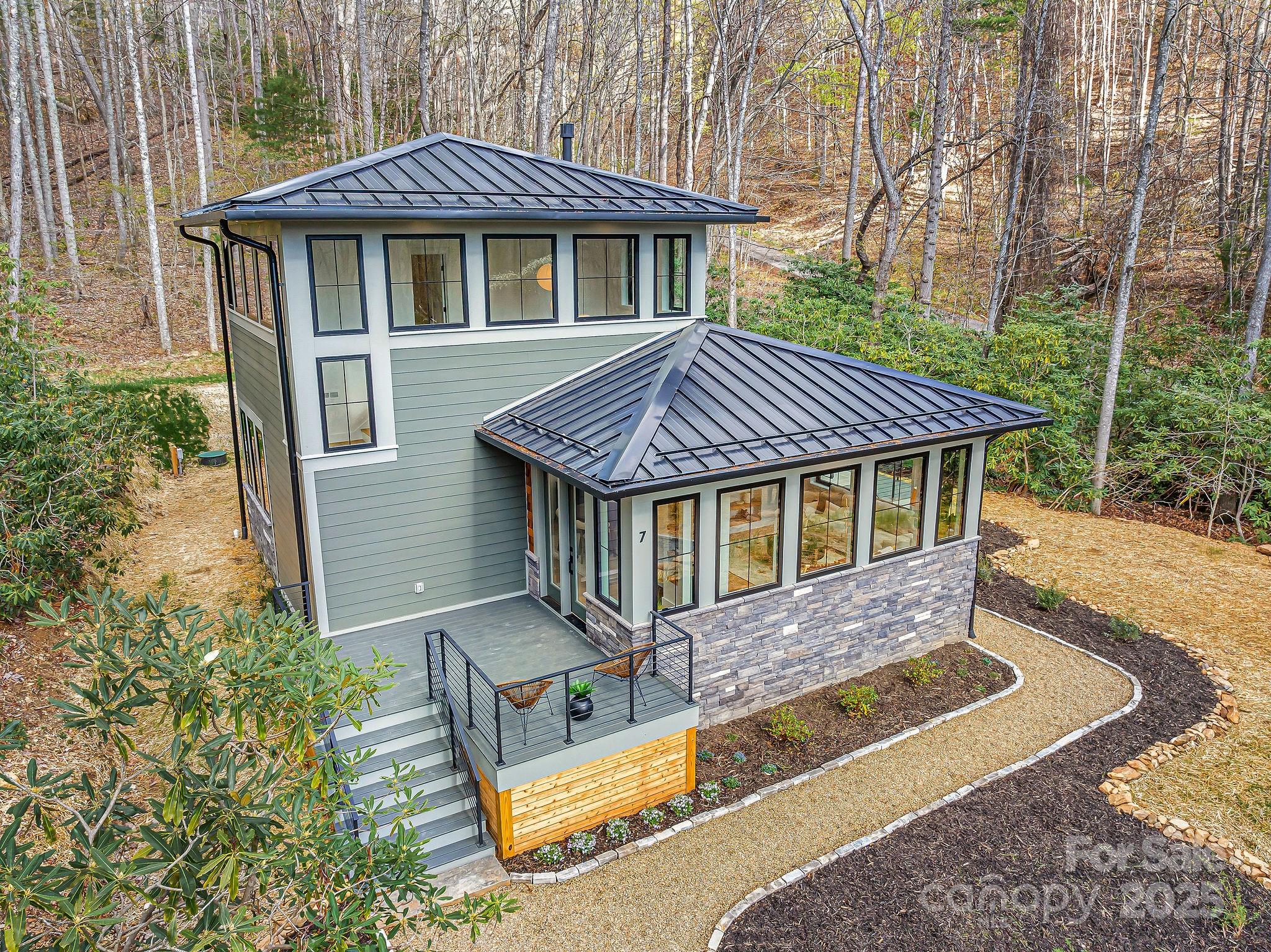 7 Brooksong Drive