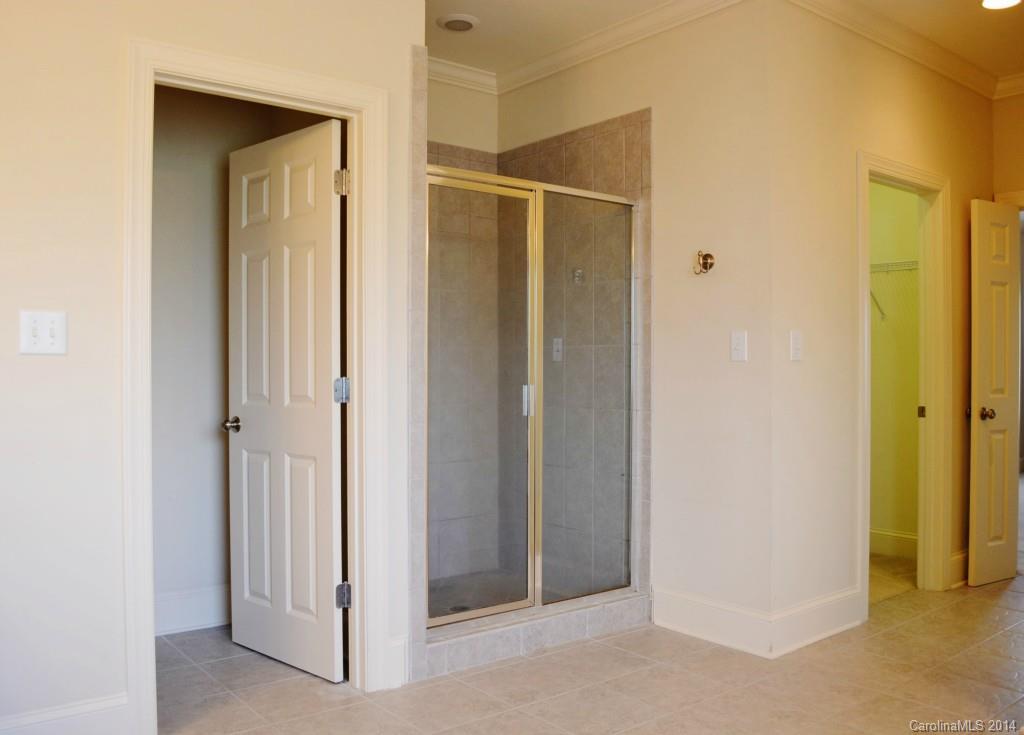 Waterford Glen - Residential