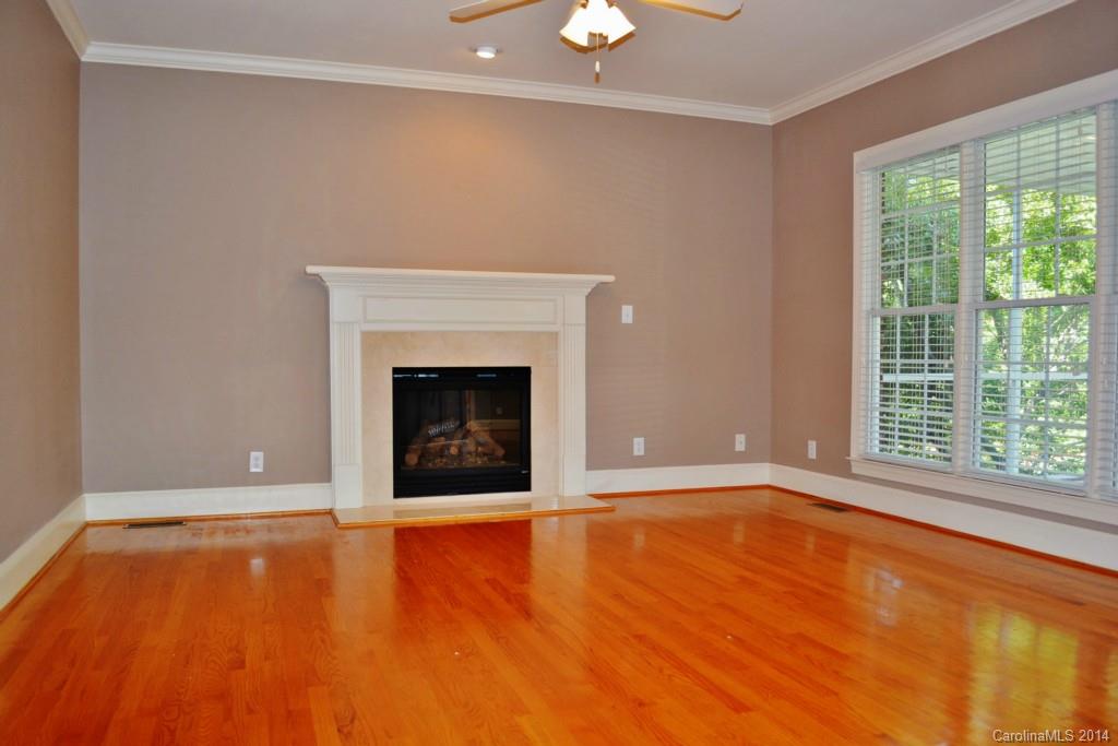 Waterford Glen - Residential