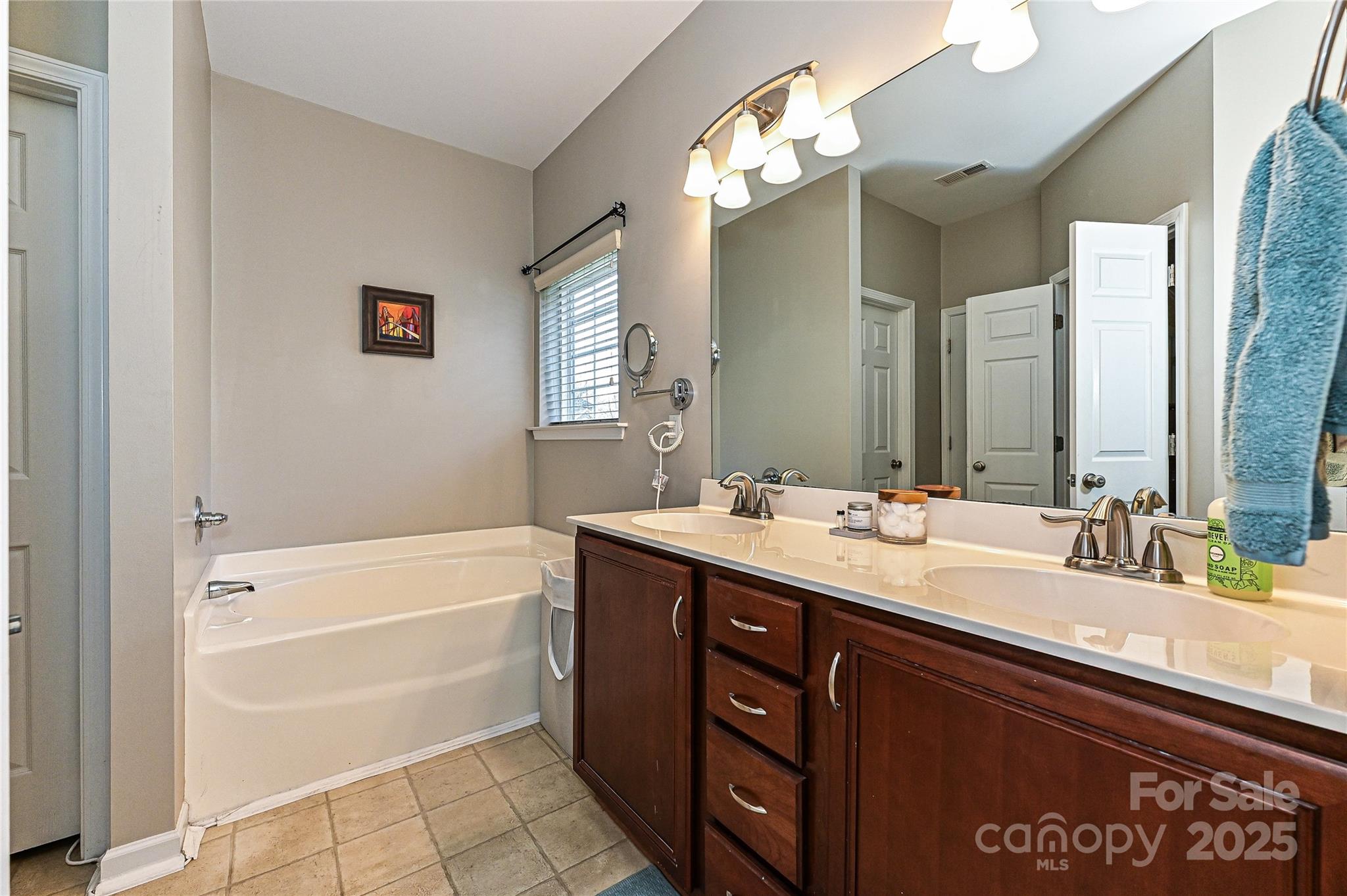 Yates Meadow - Residential