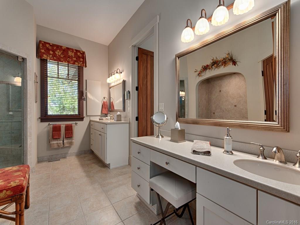 Crest Mountain - Residential