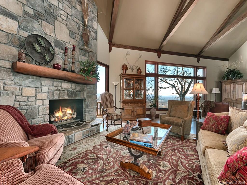 Crest Mountain - Residential