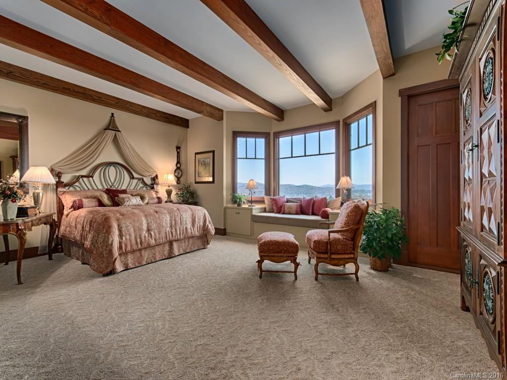 Crest Mountain - Residential