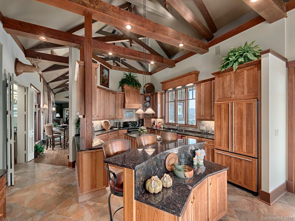 Crest Mountain - Residential