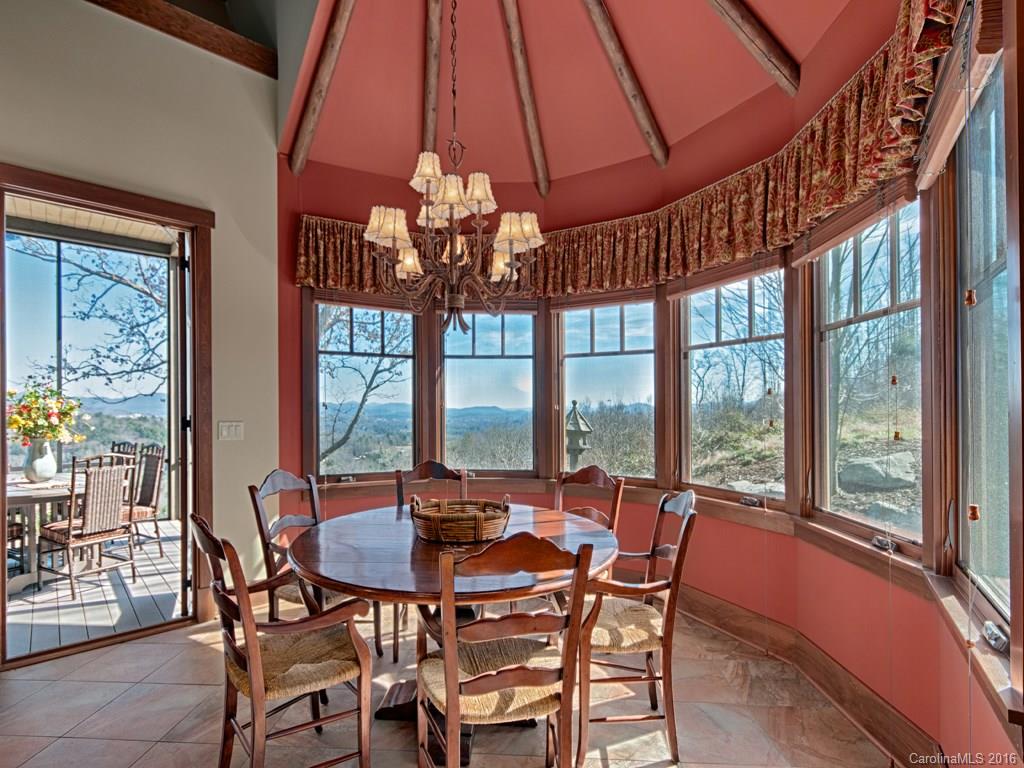 Crest Mountain - Residential