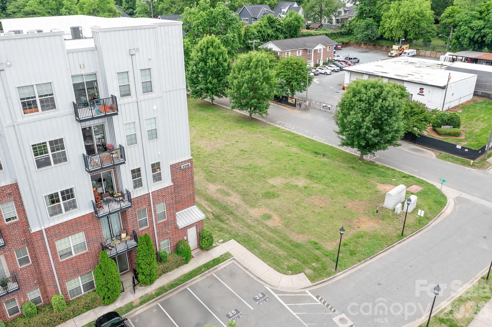 28th Row - Residential