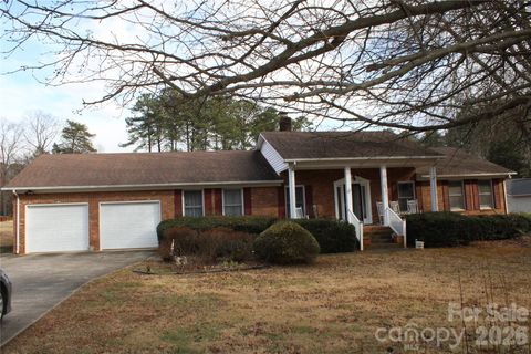Photo of 225 Roger Drive, Salisbury, NC 28147 (MLS # 4340453)