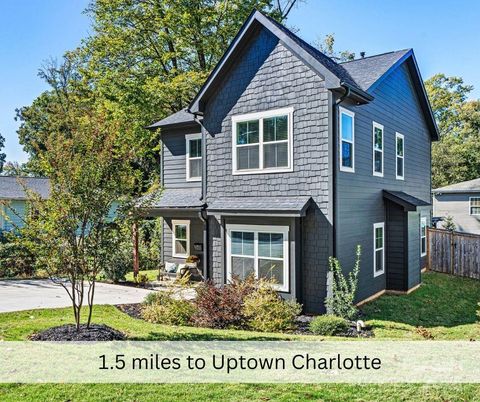 Photo of 306 Lima Avenue, Charlotte, NC 28208 (MLS # 4314843)