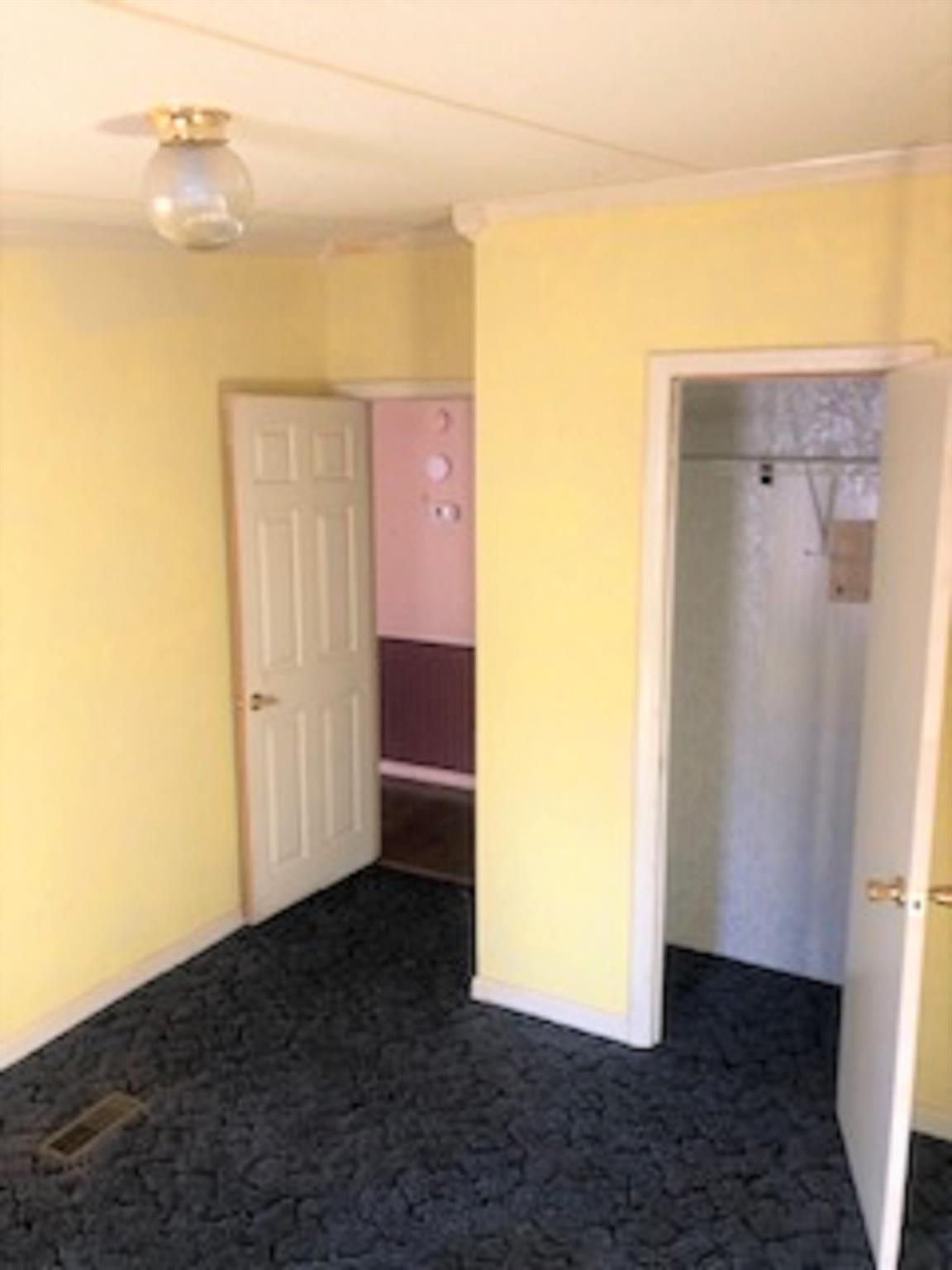 Mount Anderson - Residential