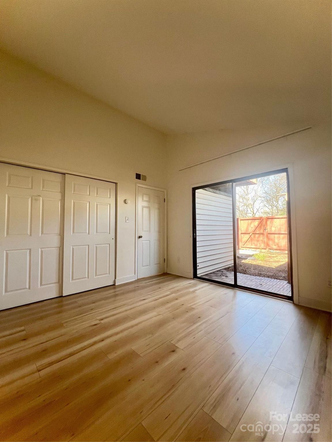 Woodmere - Residential Lease