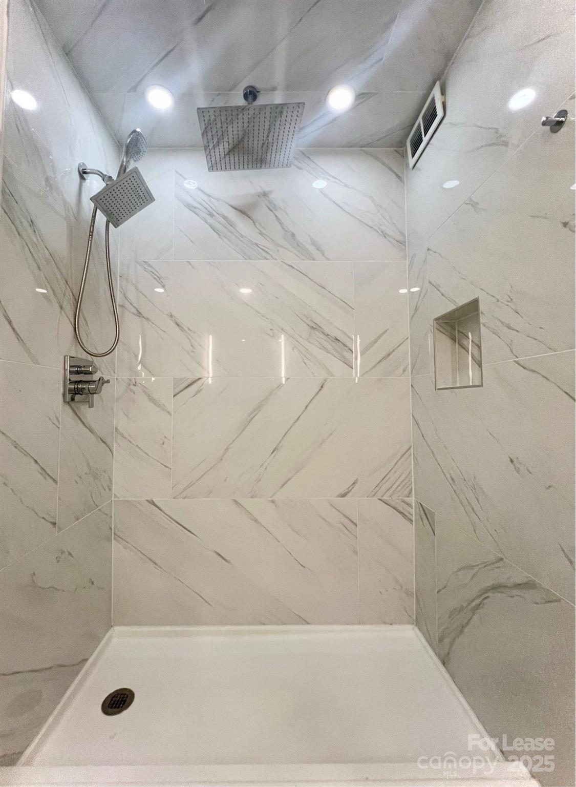 Woodmere - Residential Lease