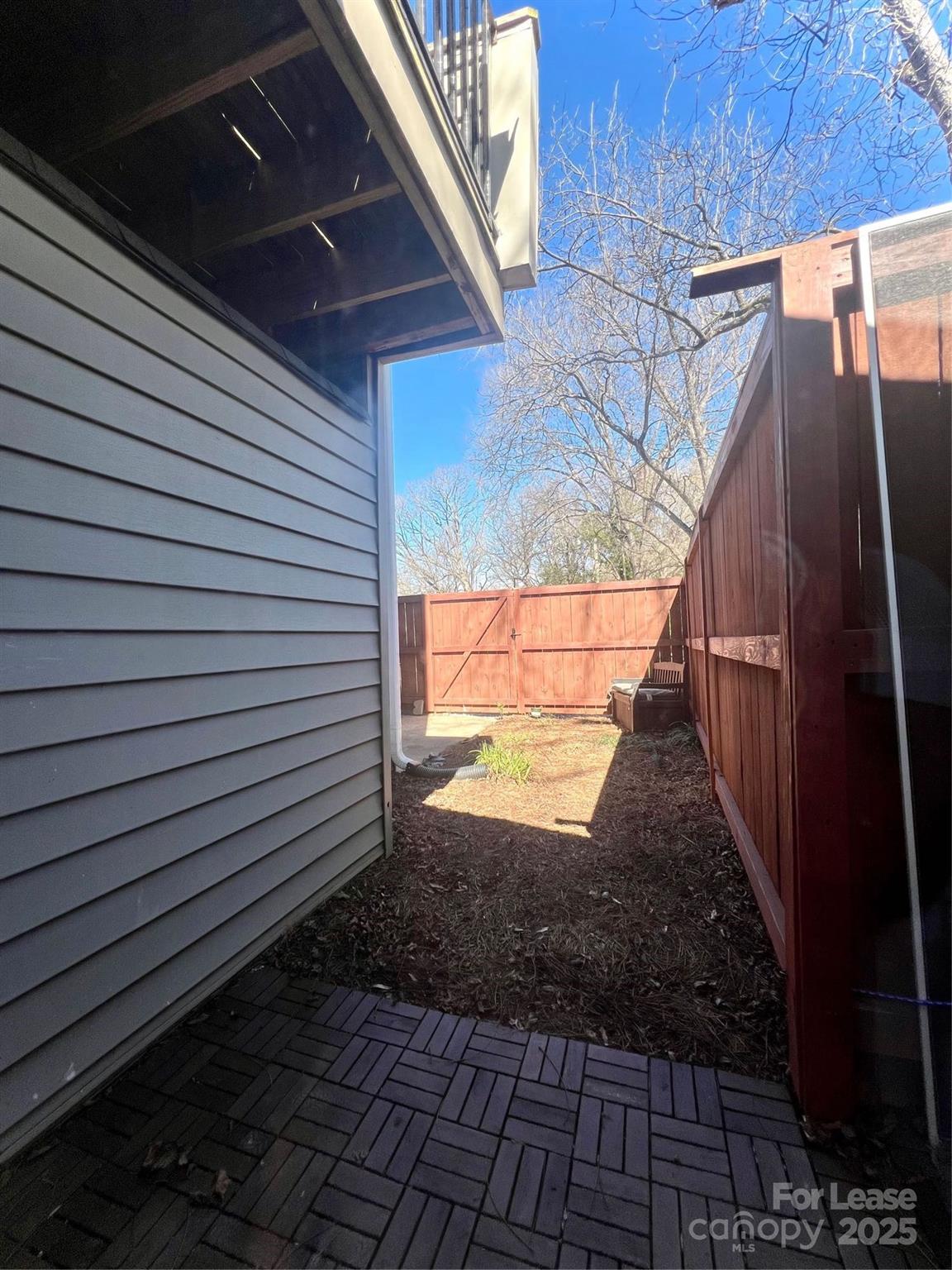 Woodmere - Residential Lease